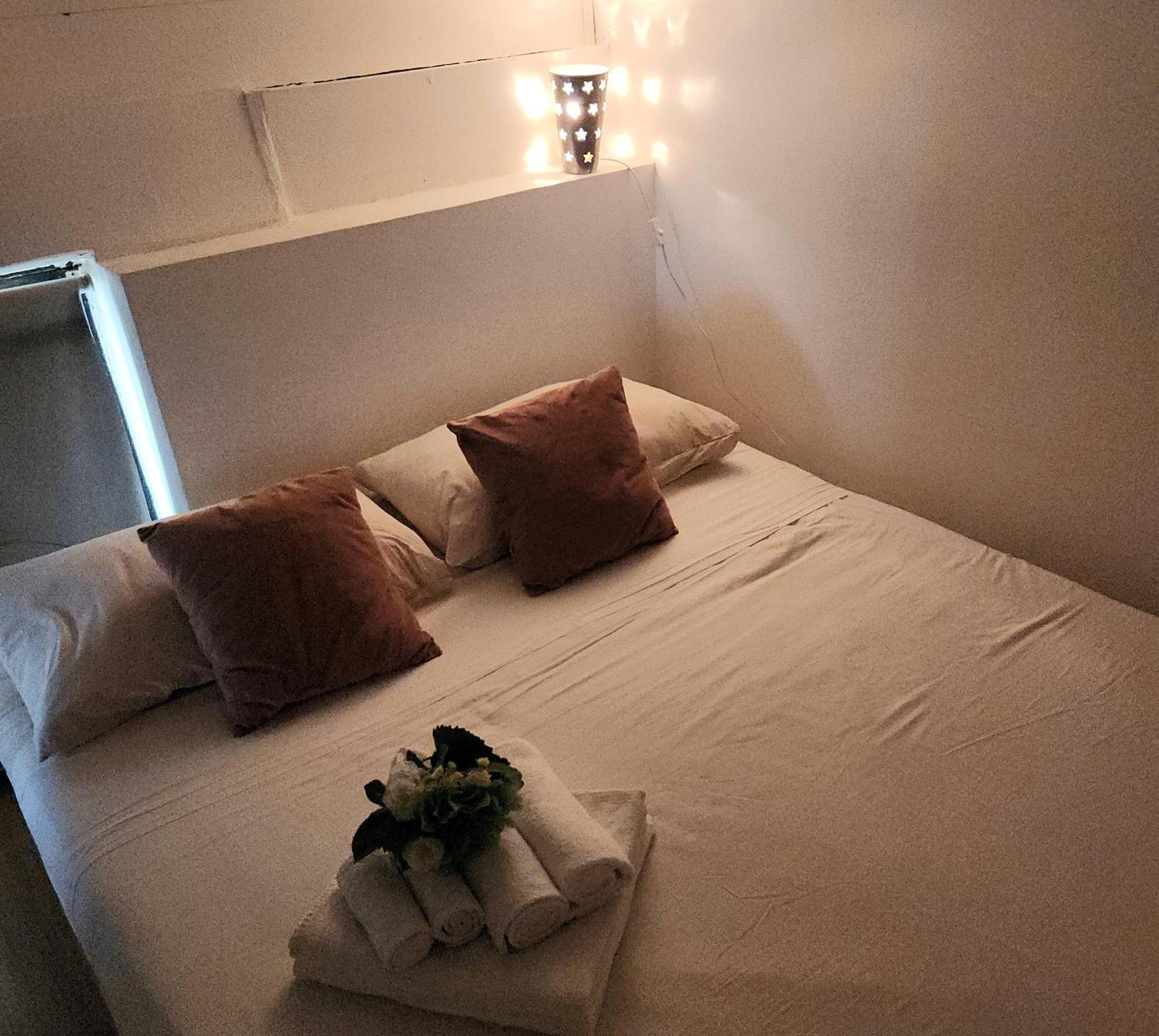 تورينو Gaia Suites - A Due Passi Dal Centro - Parcheggio Privato الغرفة الصورة