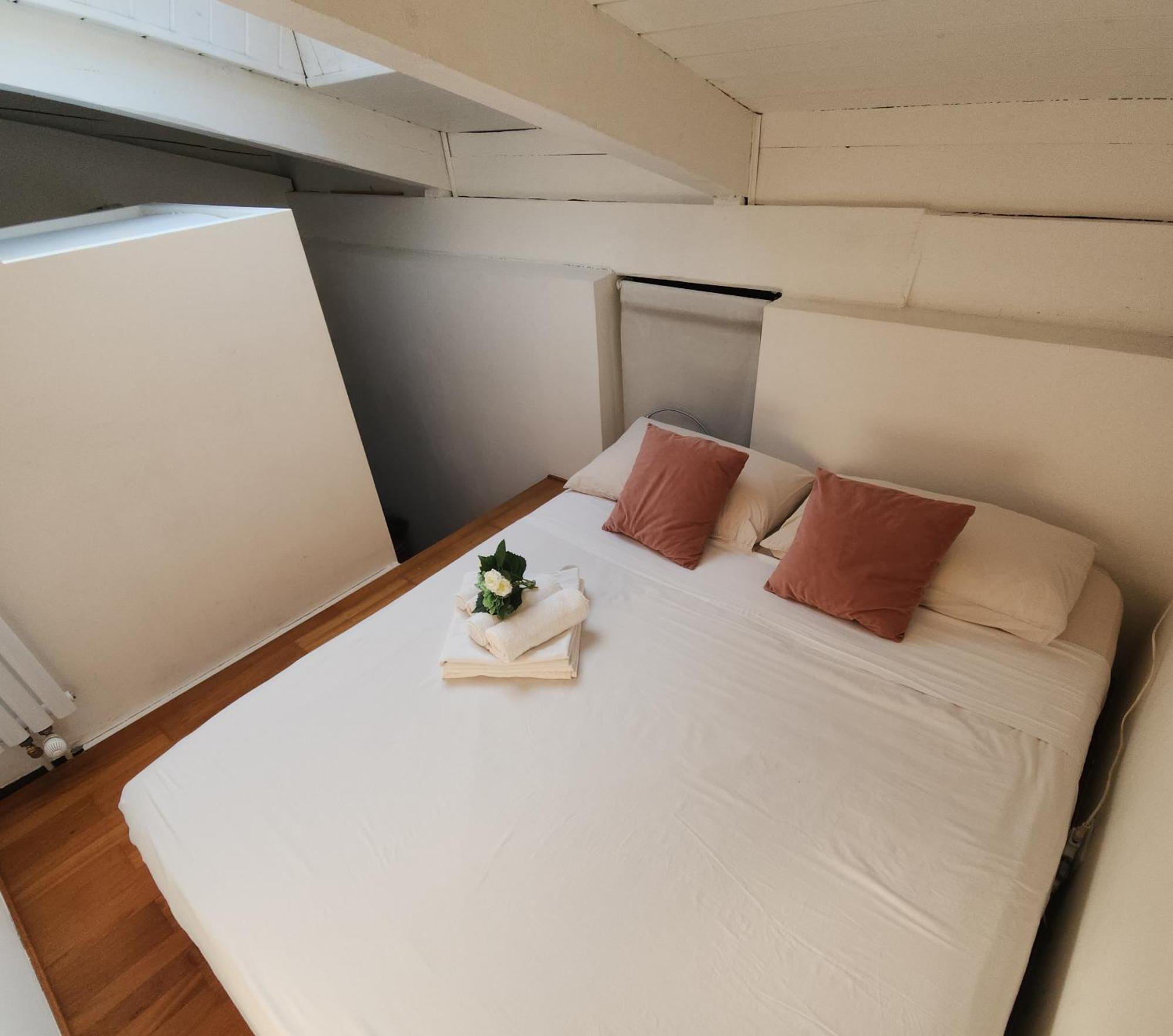 تورينو Gaia Suites - A Due Passi Dal Centro - Parcheggio Privato المظهر الخارجي الصورة